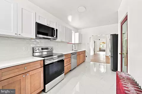 1030 E Chelten Ave, Philadelphia, PA 19138