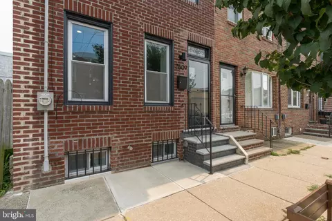 2609 Memphis St, Philadelphia, PA 19125