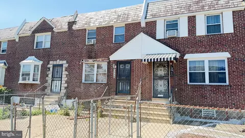 7434 Gilbert St, Philadelphia, PA 19138
