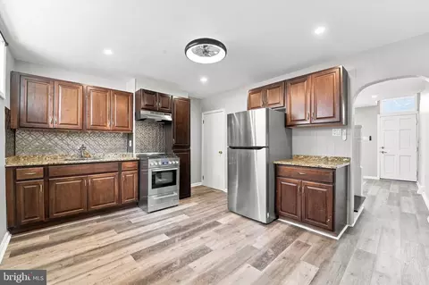 2645 Webb St, Philadelphia, PA 19125
