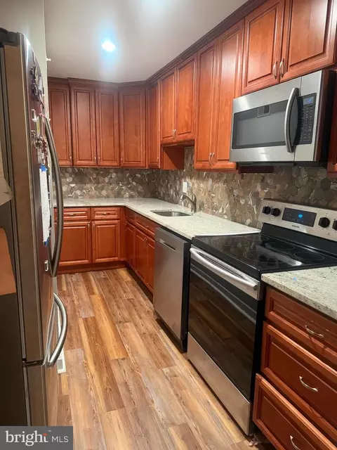 7600 E Roosevelt Blvd #304, Philadelphia, PA 19152