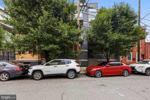 813 N Orianna St #813A, Philadelphia, PA 19123