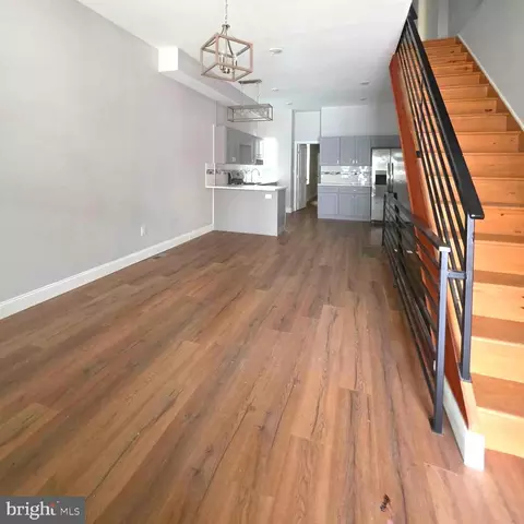 5520 Master St, Philadelphia, PA 19131