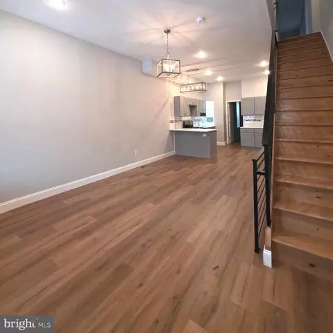 5520 Master St, Philadelphia, PA 19131