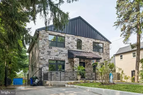 618 Gates St, Philadelphia, PA 19128