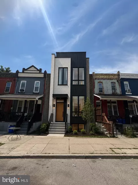 927 N 43rd St, Philadelphia, PA 19104