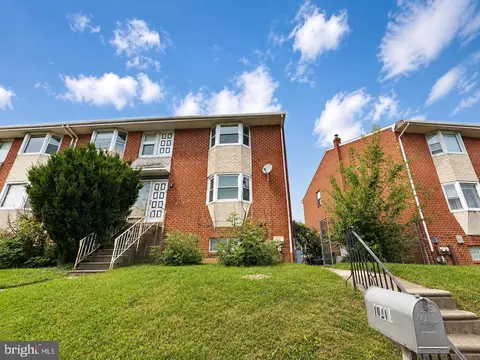 10214 Bustleton Ave, Philadelphia, PA 19116