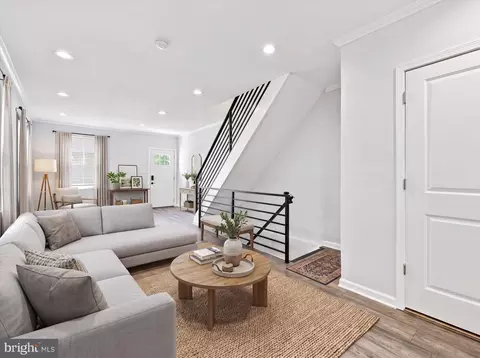 5360 Morris St, Philadelphia, PA 19144
