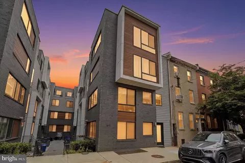 1647 Eyre St #1, Philadelphia, PA 19125