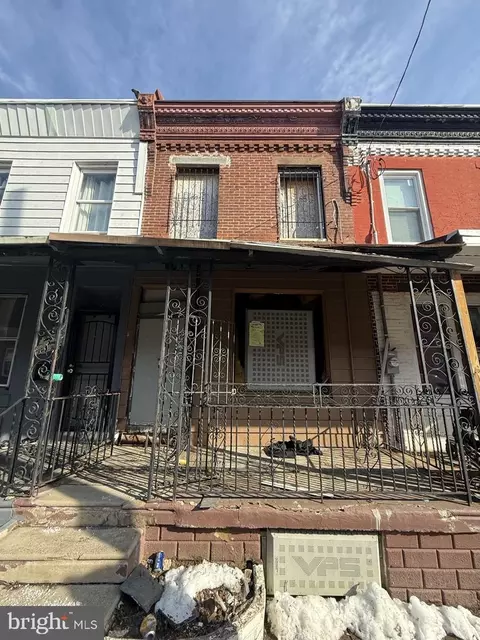 2443 W Oakdale St, Philadelphia, PA 19132