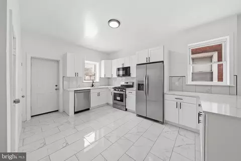 6013 Callowhill St, Philadelphia, PA 19151