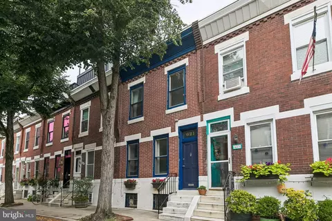 621 S Bambrey St, Philadelphia, PA 19146