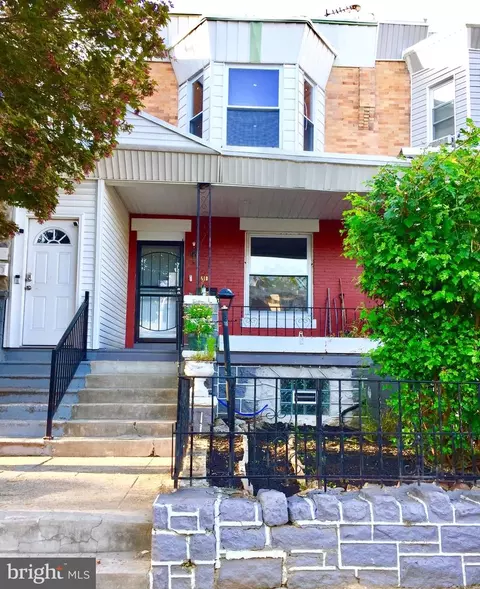 6135 Spruce St, Philadelphia, PA 19139