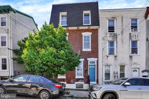 159 Hermitage St, Philadelphia, PA 19127