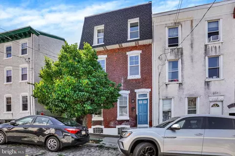 159 Hermitage St, Philadelphia, PA 19127