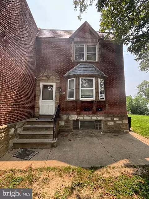 6137 Mulberry St, Philadelphia, PA 19135