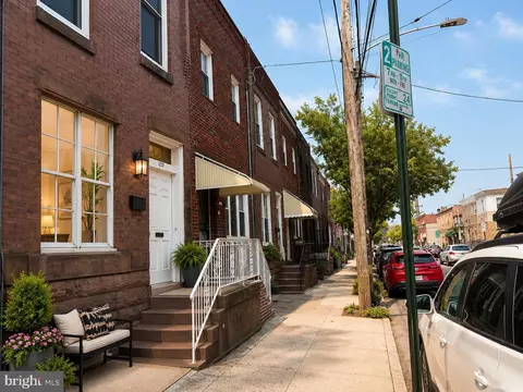 1218 Mckean St, Philadelphia, PA 19148