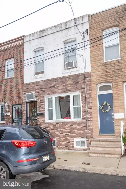 1715 S Iseminger St, Philadelphia, PA 19148