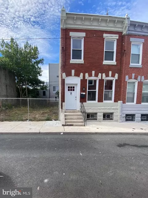 1332 N Hollywood St, Philadelphia, PA 19121