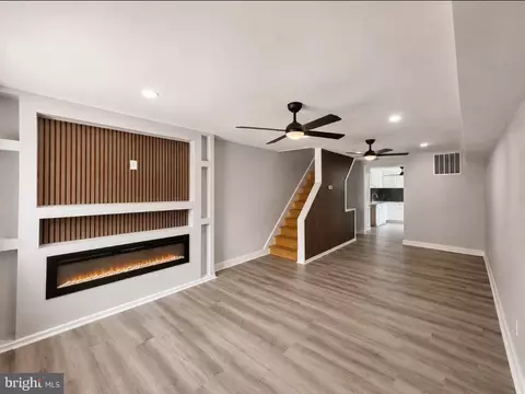 2802 Cantrell St, Philadelphia, PA 19145