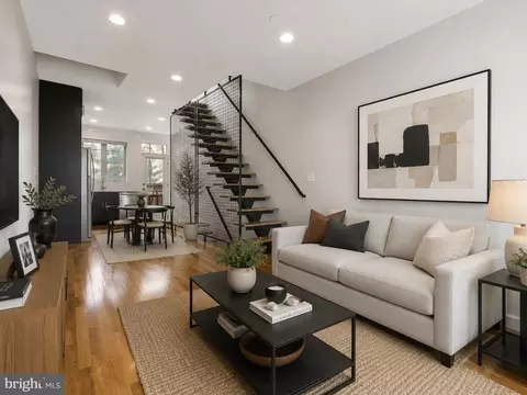 2225 Coral St, Philadelphia, PA 19125