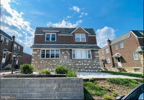 8136 Farnsworth St, Philadelphia, PA 19152