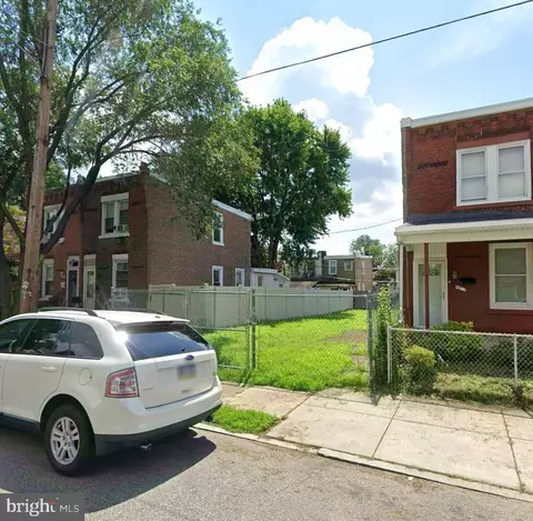 6815 Vandike St, Philadelphia, PA 19135