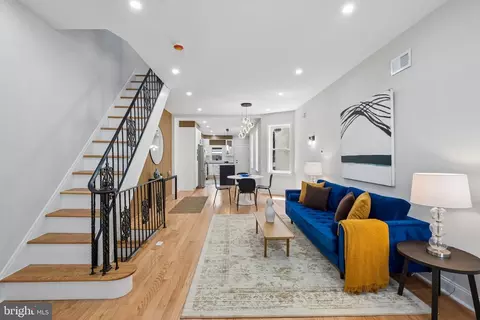 3109 Cedar St, Philadelphia, PA 19134