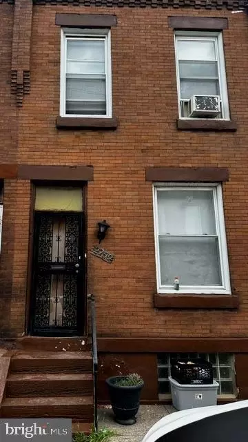 2759 N Taylor St, Philadelphia, PA 19132