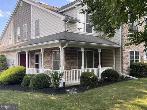 540 Easy St #T91, Philadelphia, PA 19111