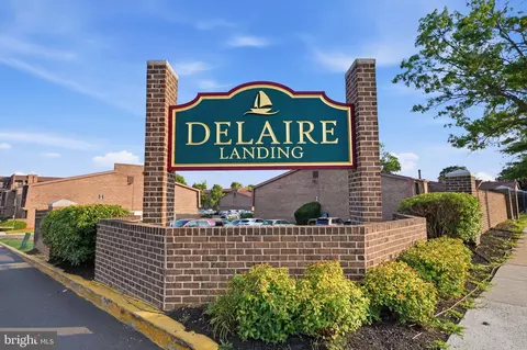 58102 Delaire Landing Rd #102, Philadelphia, PA 19114