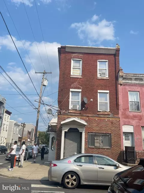 2001 S 6th St S, Philadelphia, PA 19148