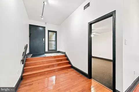 1914 00 Fairmount Ave #2, Philadelphia, PA 19130