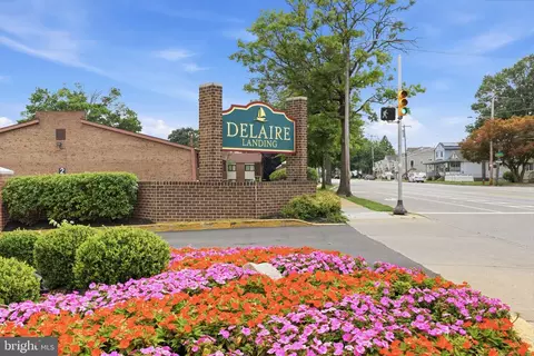 55204 Delaire Landing Rd, Philadelphia, PA 19114