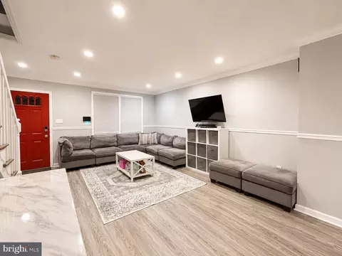 8430 Bayard St, Philadelphia, PA 19150