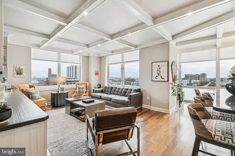 400 S 26 S Broad St #908, Philadelphia, PA 19146