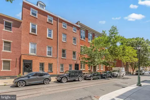 303 S 305 S 11th St #15, Philadelphia, PA 19107