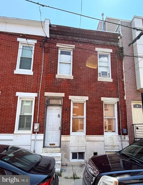 1325 S Hollywood St, Philadelphia, PA 19146