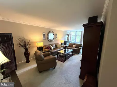3600 Conshohocken Ave #207, Philadelphia, PA 19131