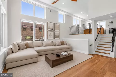 1338 S Woodstock St, Philadelphia, PA 19146