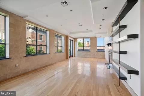 1335 1337 Pine St #401, Philadelphia, PA 19107