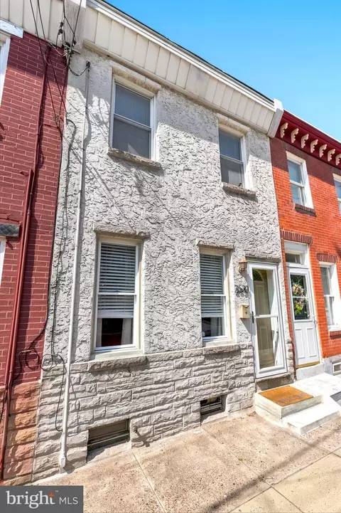 2530 E Dauphin St, Philadelphia, PA 19125