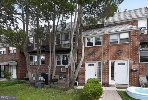 2589 Balwynne Park Rd, Philadelphia, PA 19131