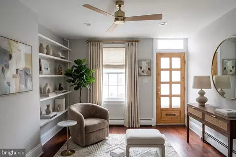 106 Davis St, Philadelphia, PA 19127