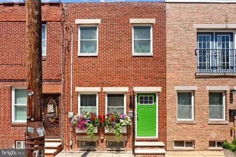 1831 Manton St, Philadelphia, PA 19146
