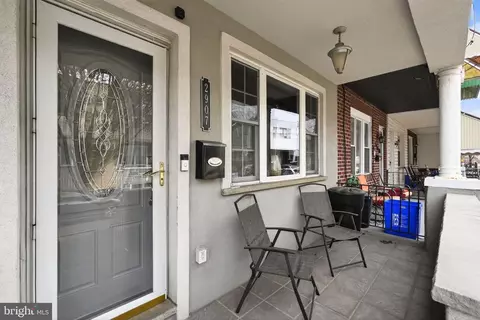 2907 S Sydenham St, Philadelphia, PA 19145