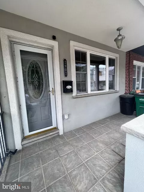 2907 S Sydenham St, Philadelphia, PA 19145