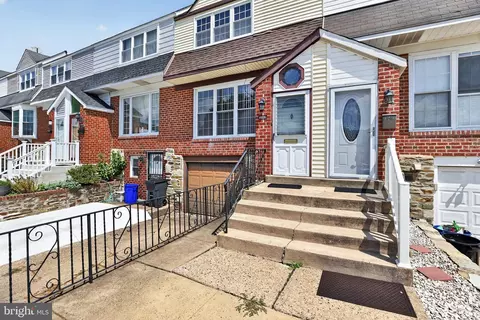 10942 Modena Pl, Philadelphia, PA 19154