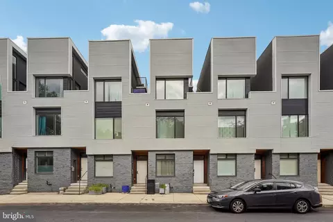 717 Fairmount Ave, Philadelphia, PA 19123