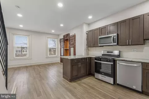 1725 N 27th St, Philadelphia, PA 19121